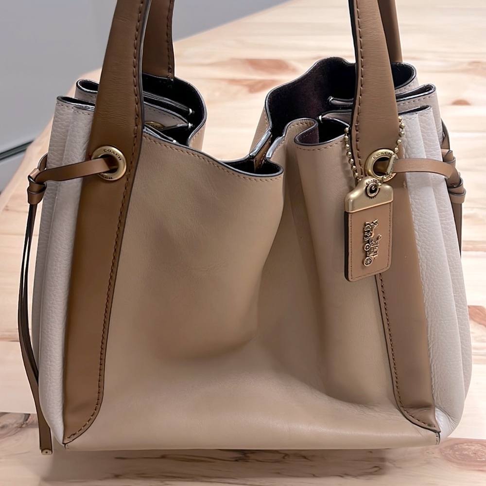 Coach 1941 Harmony Bag Tan Creamy White colorblock purple suede interior - Picture 11 of 16